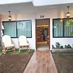 Casa Bambu 4Floors Jacusi & View - Nearby Old City